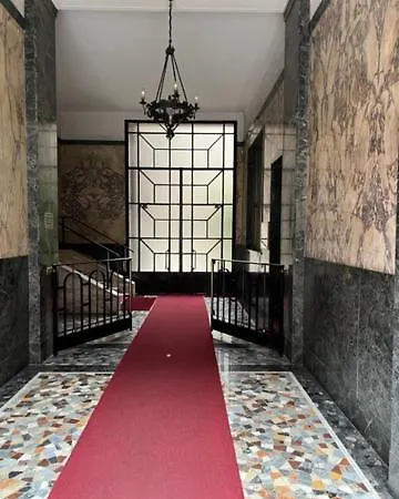 Boutique P18 * Milano